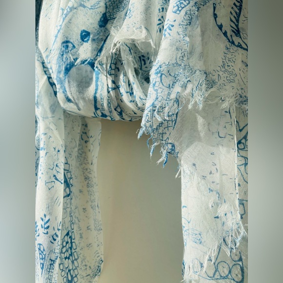 TILO Scarves Pretty Paisley scarf 💙 NWOT - Picture 8 of 10